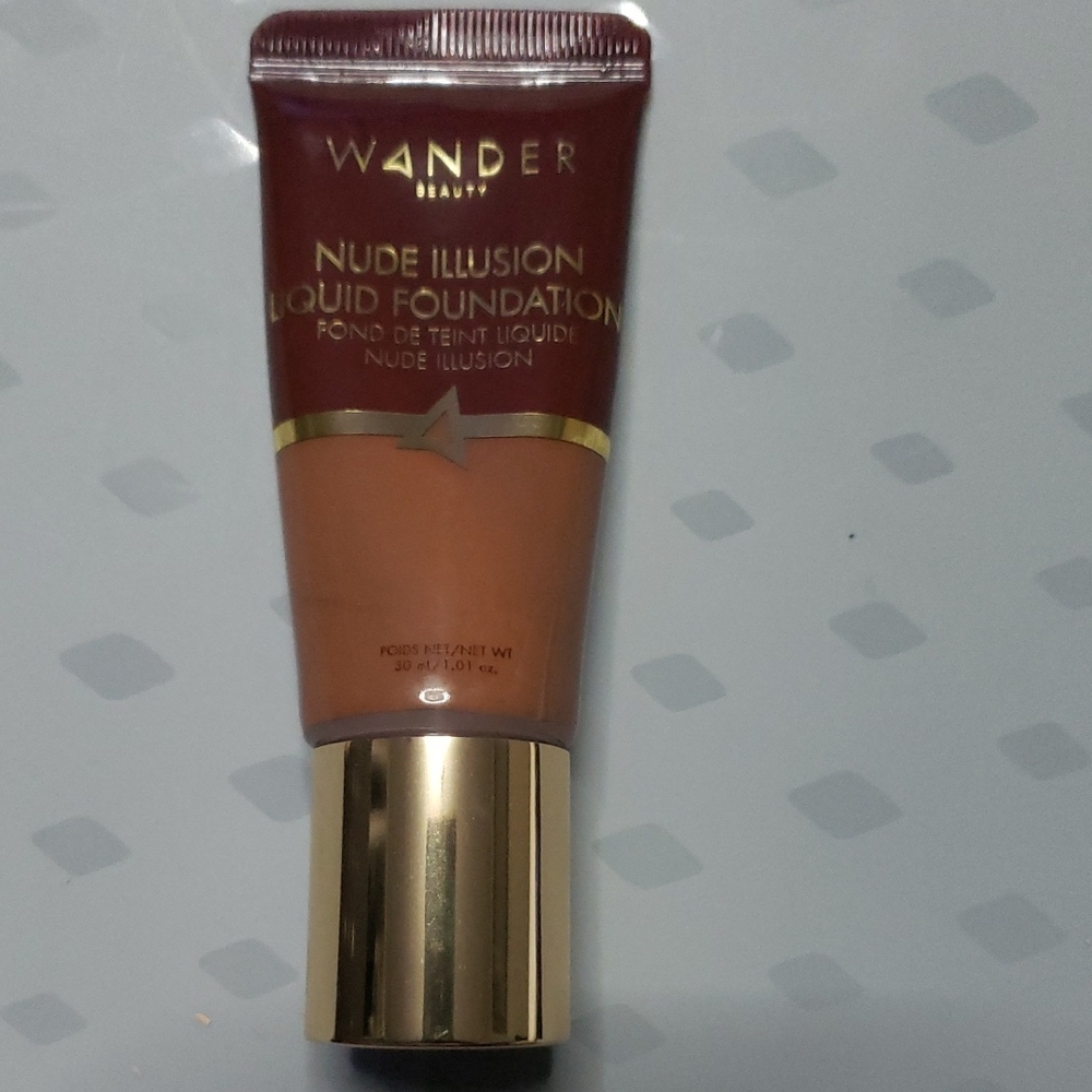 Wander Beauty Nude Illusion Liquid Foundation - RICH DEEP
